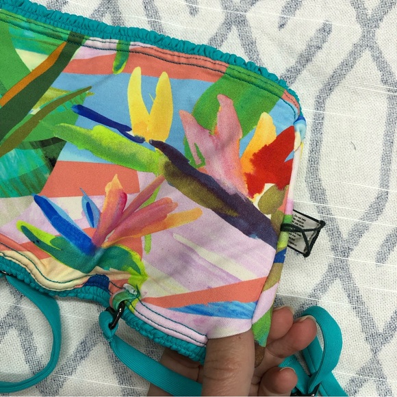 NWOT maaji bikini swim top smocked ruched reversible bandeau - Picture 6 of 6